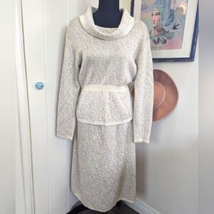 VTG Vivanti Neiman Marcus Cream White Sweater Skirt Set sz 14